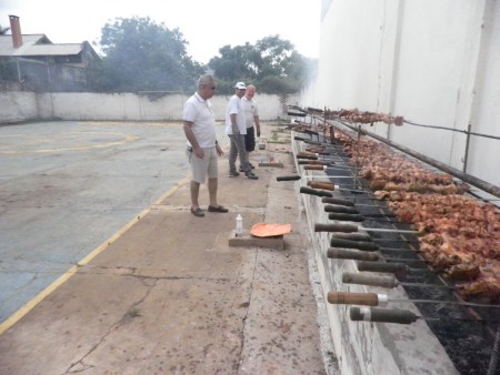 Os rotarianos Tadeu, Dr. Rui e Horst Kleina.